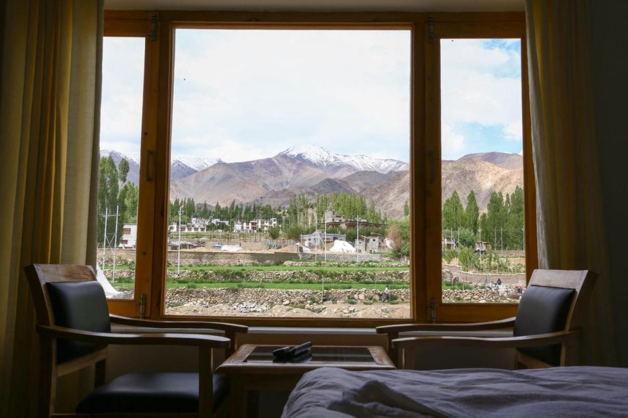Hotel Om Ladakh Leh Bagian luar foto