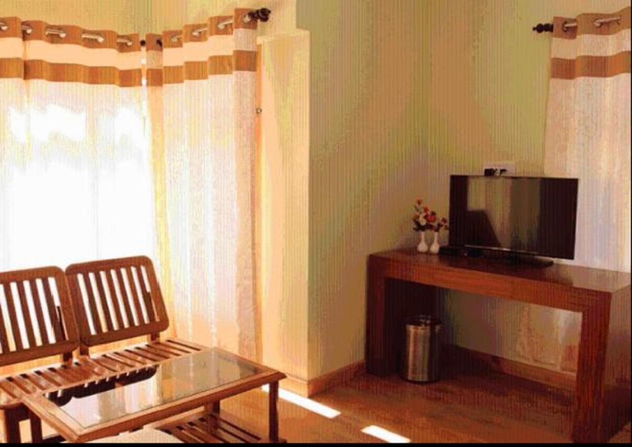 Hotel Om Ladakh Leh Bagian luar foto