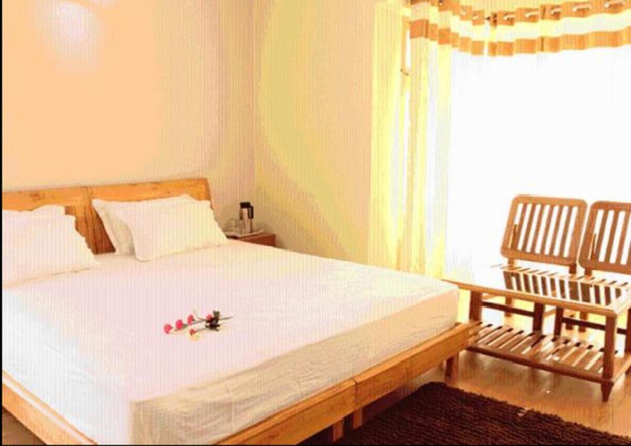 Hotel Om Ladakh Leh Bagian luar foto
